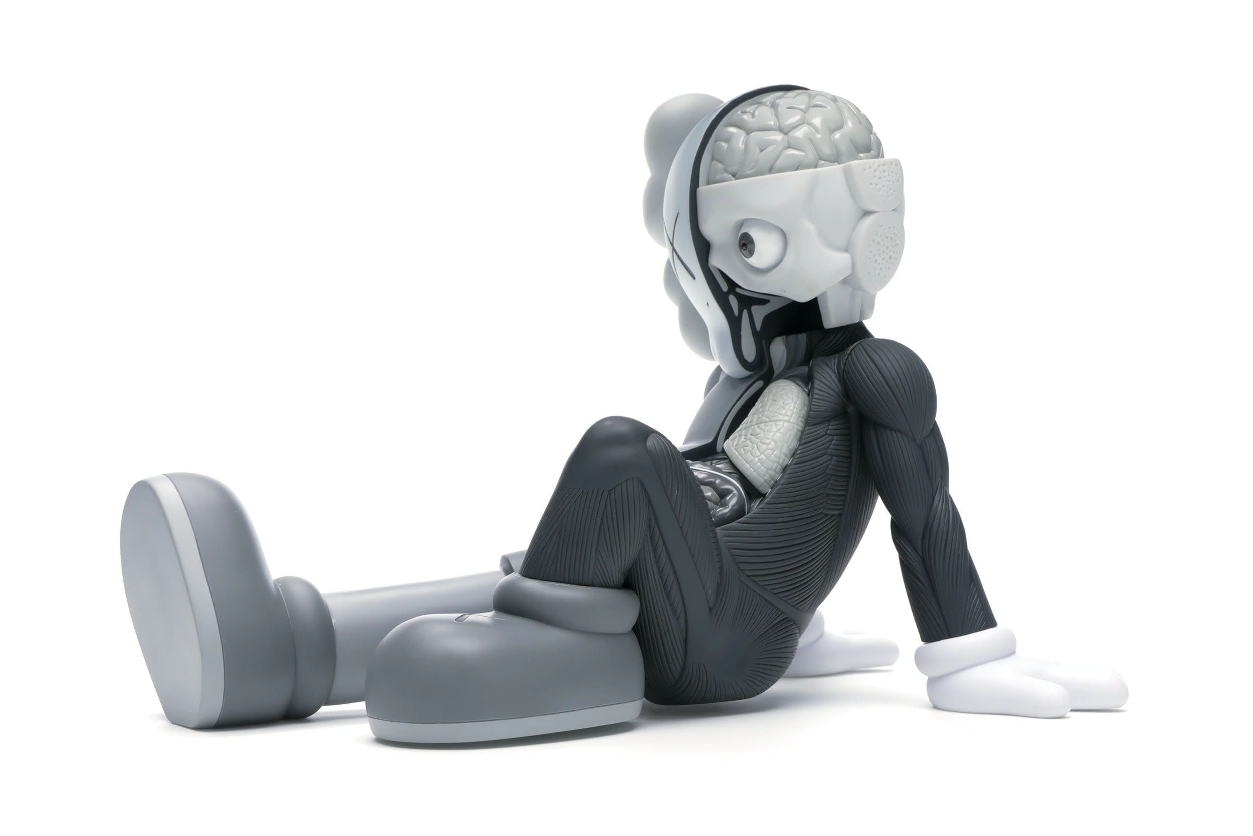 Resting Place Vinyl Figure (grey) - My Store