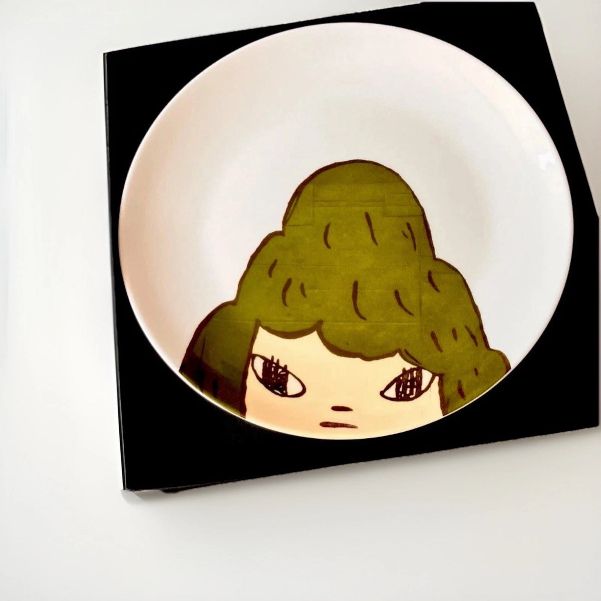 Yoshitomo Nara Yamako plate, front